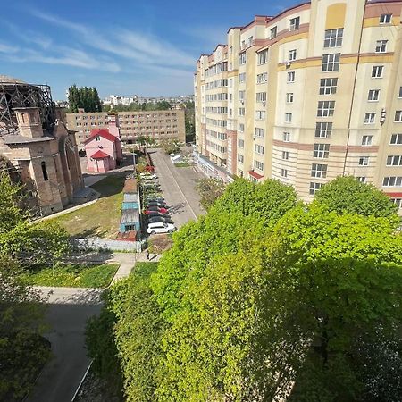 Apartment On Bukovinska Rivne Esterno foto